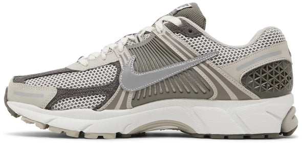 Air Zoom Vomero 5 'Light Iron Ore'