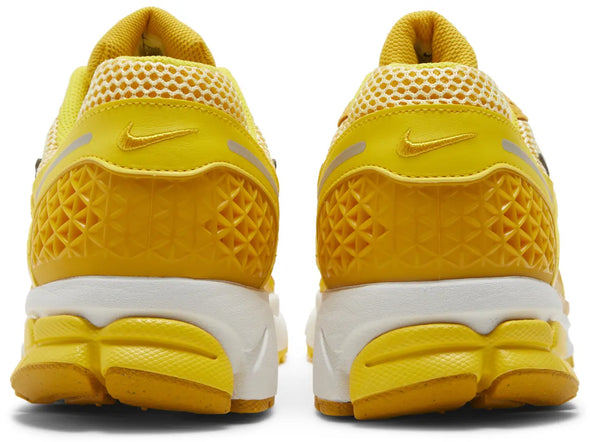 Zoom Vomero 5 'Yellow Ochre'