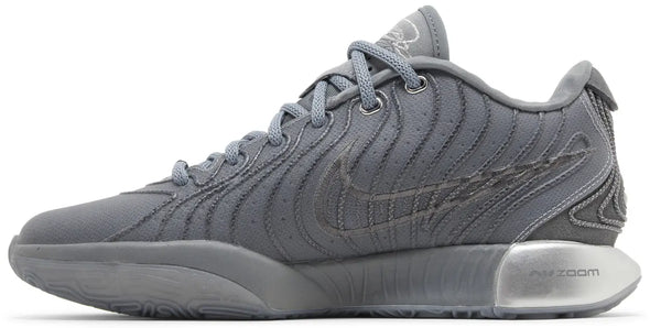 LeBron 21 'Resilience'