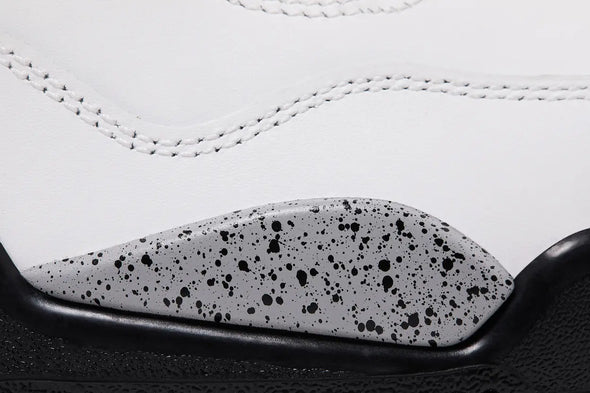 Air Jordan 4 Retro OG 'White Cement' 2025