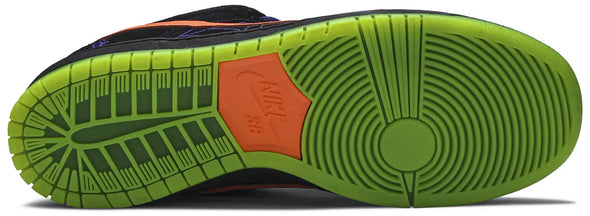 Nike Dunk Low SB 'Night of Mischief'