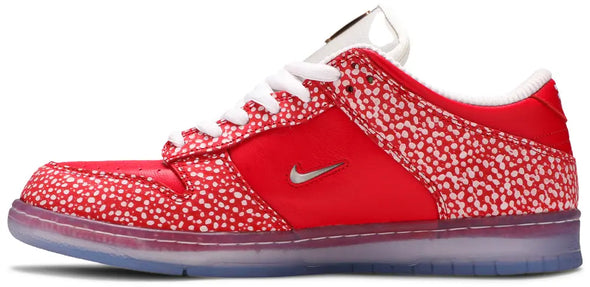 Stingwater x Dunk Low SB 'Magic Mushroom'