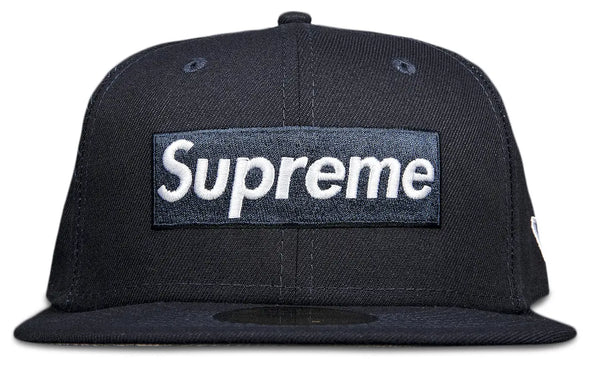 Supreme x New York Yankees Box Logo New Era 'Navy'